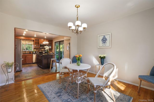 2 Rockledge Road, Bronxville, NY 10708