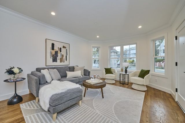 59 Wellington 1, Waltham, MA 02451