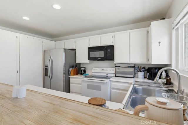 1200 Opal Street 13, Redondo Beach, CA 90277