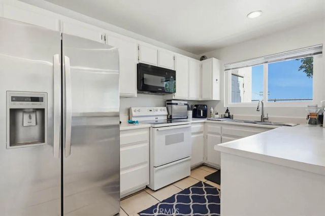 1200 Opal Street 13, Redondo Beach, CA 90277