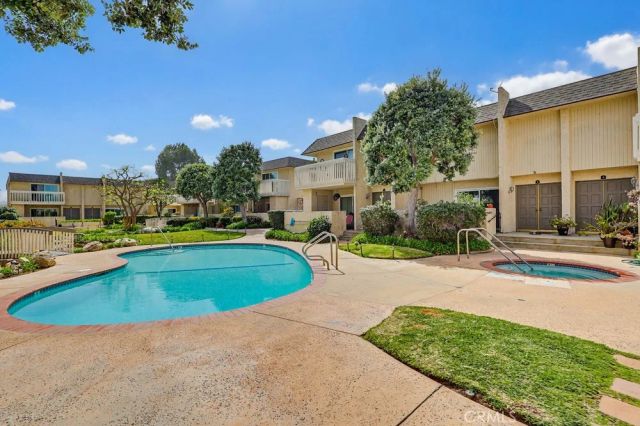 1200 Opal Street 13, Redondo Beach, CA 90277