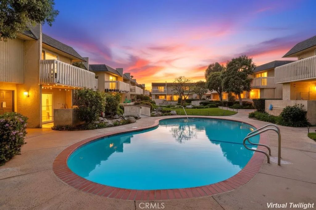 1200 Opal Street 13, Redondo Beach, CA 90277