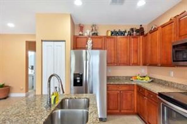 4407 NW 48th Terrace, Tamarac, FL 33319