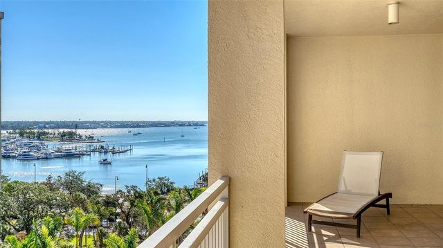 35 WATERGATE DRIVE 806, Sarasota, FL 34236