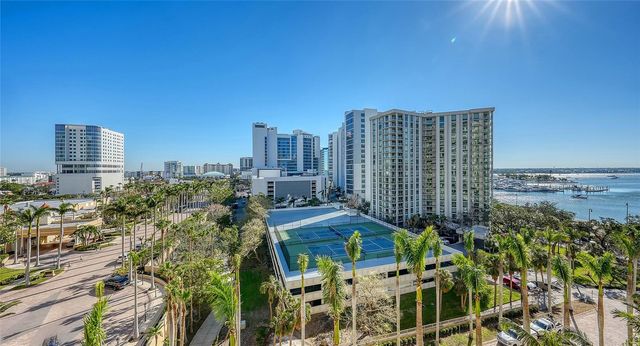 35 WATERGATE DRIVE 806, Sarasota, FL 34236
