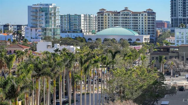 35 WATERGATE DRIVE 806, Sarasota, FL 34236