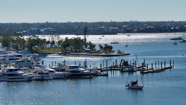 35 WATERGATE DRIVE 806, Sarasota, FL 34236