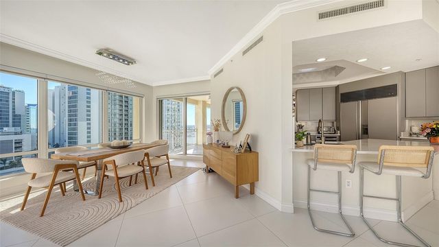 35 WATERGATE DRIVE 806, Sarasota, FL 34236