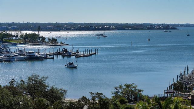 35 WATERGATE DRIVE 806, Sarasota, FL 34236