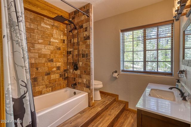 2020 S PLEASANT VIEW Drive, Show Low, AZ 85901