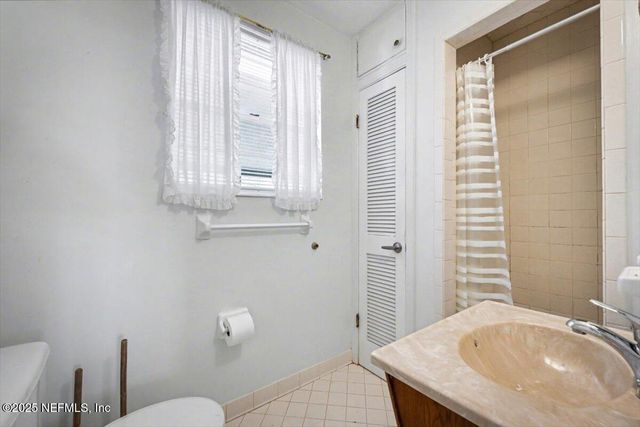 5240 ROYCE Avenue, Jacksonville, FL 32205