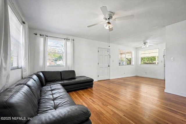 5240 ROYCE Avenue, Jacksonville, FL 32205