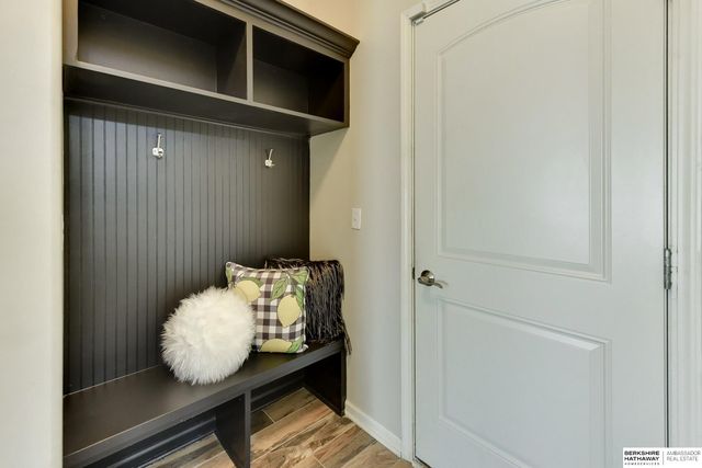 18337 Polk Street, Omaha, NE 68135