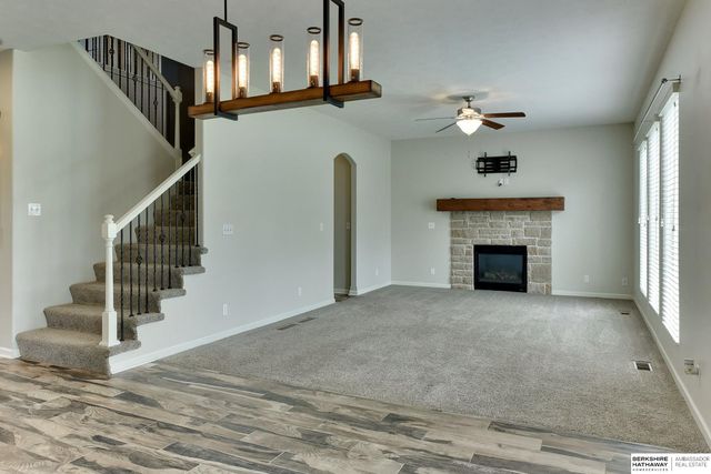 18337 Polk Street, Omaha, NE 68135