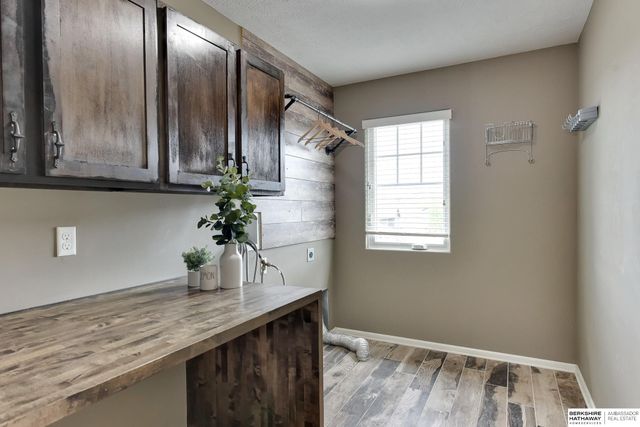 18337 Polk Street, Omaha, NE 68135