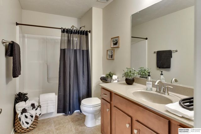 18337 Polk Street, Omaha, NE 68135