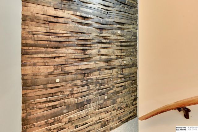 18337 Polk Street, Omaha, NE 68135