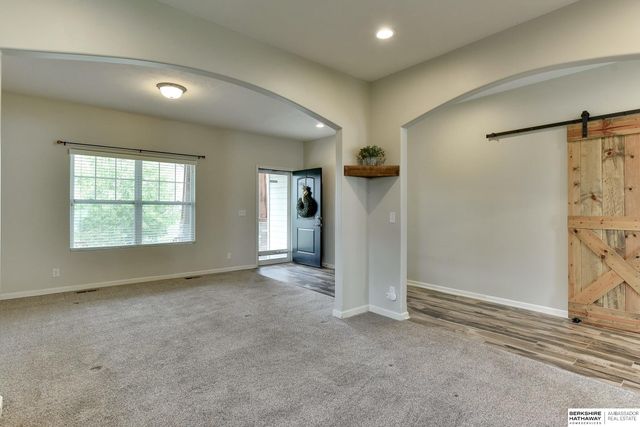 18337 Polk Street, Omaha, NE 68135