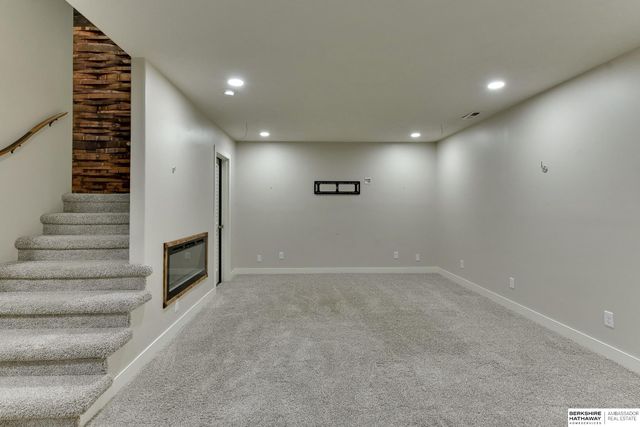 18337 Polk Street, Omaha, NE 68135