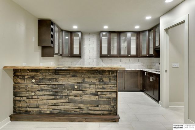 18337 Polk Street, Omaha, NE 68135