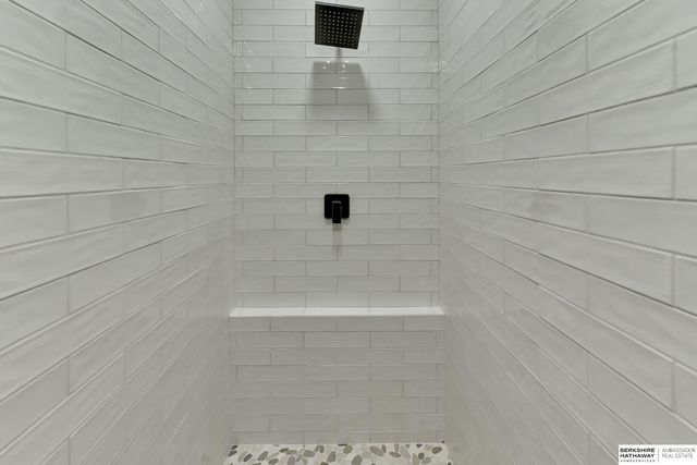 18337 Polk Street, Omaha, NE 68135