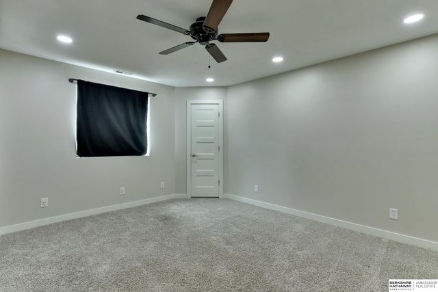 18337 Polk Street, Omaha, NE 68135