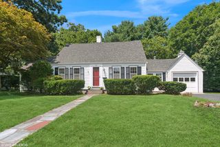 45 Columbus Ave, Easton, MA 02356