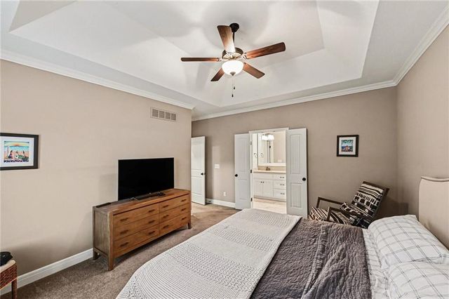 8554 Barstow Street, Lenexa, KS 66219