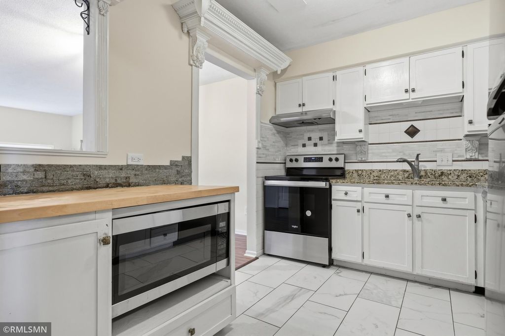 7211 W Franklin Avenue, Saint Louis Park, MN 55426 — photo 2