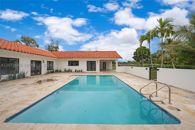 11901 SW 45th St, Miami, FL 33175