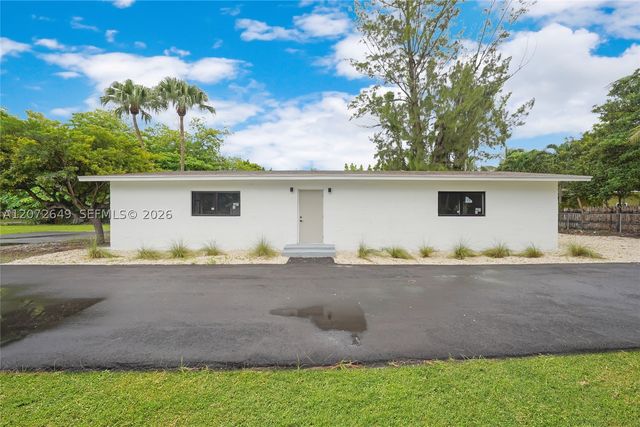 11901 SW 45th St, Miami, FL 33175