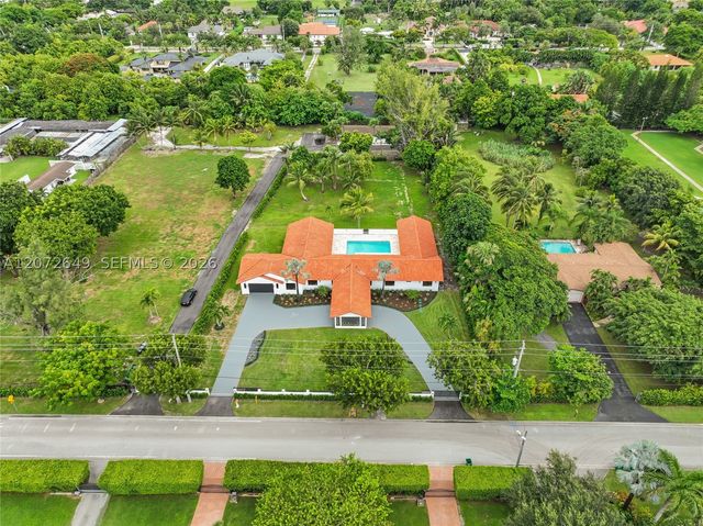 11901 SW 45th St, Miami, FL 33175