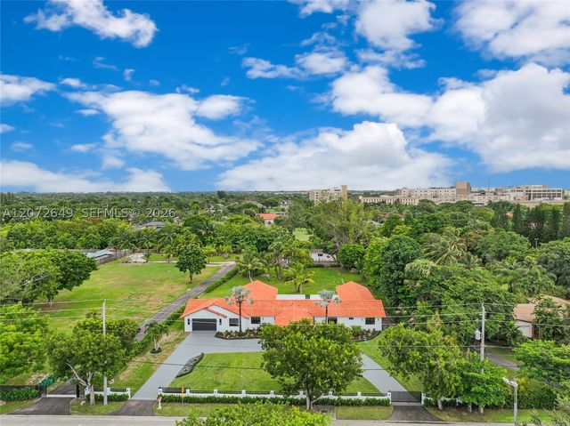 11901 SW 45th St, Miami, FL 33175