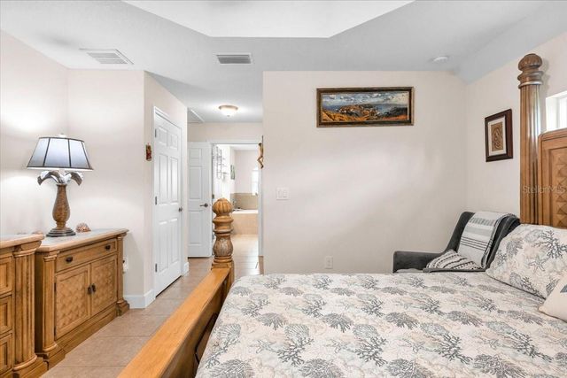 519 W CASHEW, Punta Gorda, FL 33955