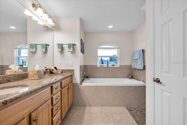 519 W CASHEW, Punta Gorda, FL 33955