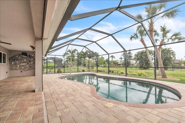 519 W CASHEW, Punta Gorda, FL 33955