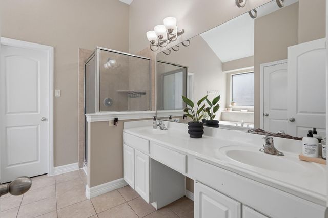 8032 N Tarrytown Crossing Drive, Conroe, TX 77304