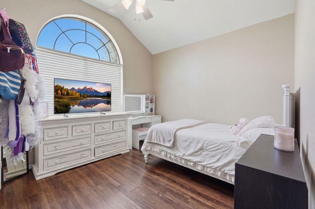 8032 N Tarrytown Crossing Drive, Conroe, TX 77304