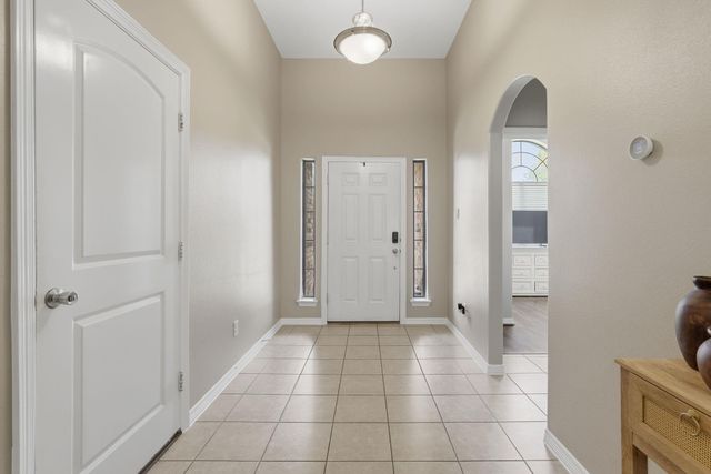 8032 N Tarrytown Crossing Drive, Conroe, TX 77304