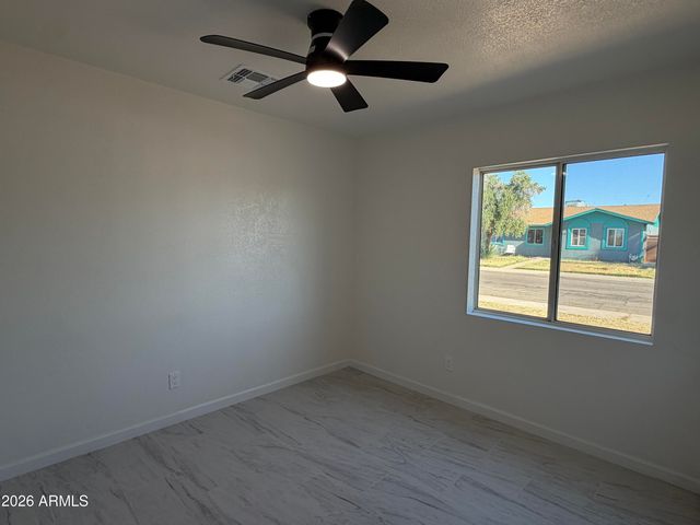 14066 N 48TH Avenue, Glendale, AZ 85306