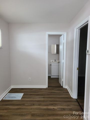 1844 Academy Street, Charlotte, NC 28205