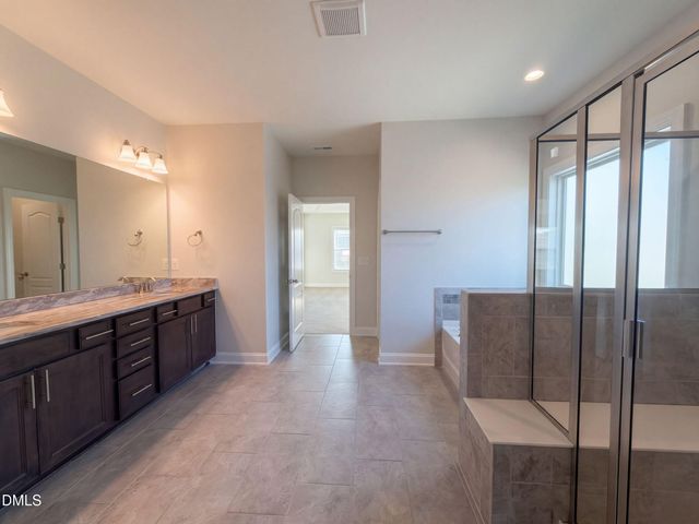 123 Filigree Way, Durham, NC 27713