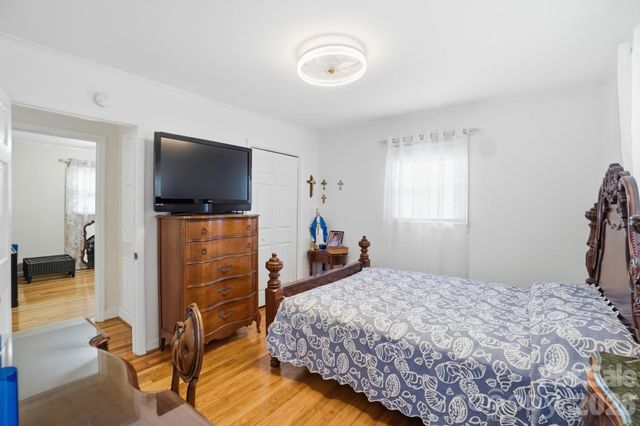 324 Autumn Drive, Harrisburg, NC 28075