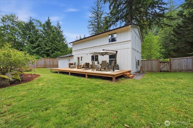 17316 424th Avenue SE, North Bend, WA 98045