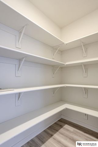 11105 N 162 Circle, Bennington, NE 68007