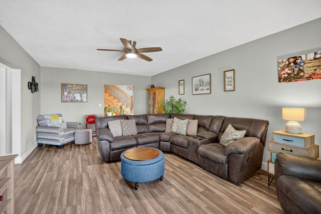 22803 Quinlan Avenue, Dallas Center, IA 50063
