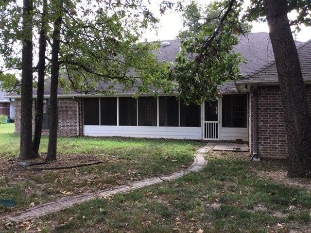 1718 S 41st Street, Rogers, AR 72758