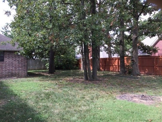 1718 S 41st Street, Rogers, AR 72758