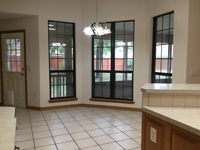 1718 S 41st Street, Rogers, AR 72758