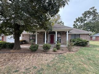 1718 S 41st Street, Rogers, AR 72758